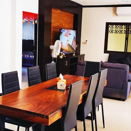 Thai Family Rawai Swimming Pool Villa Hotel Екстер'єр фото